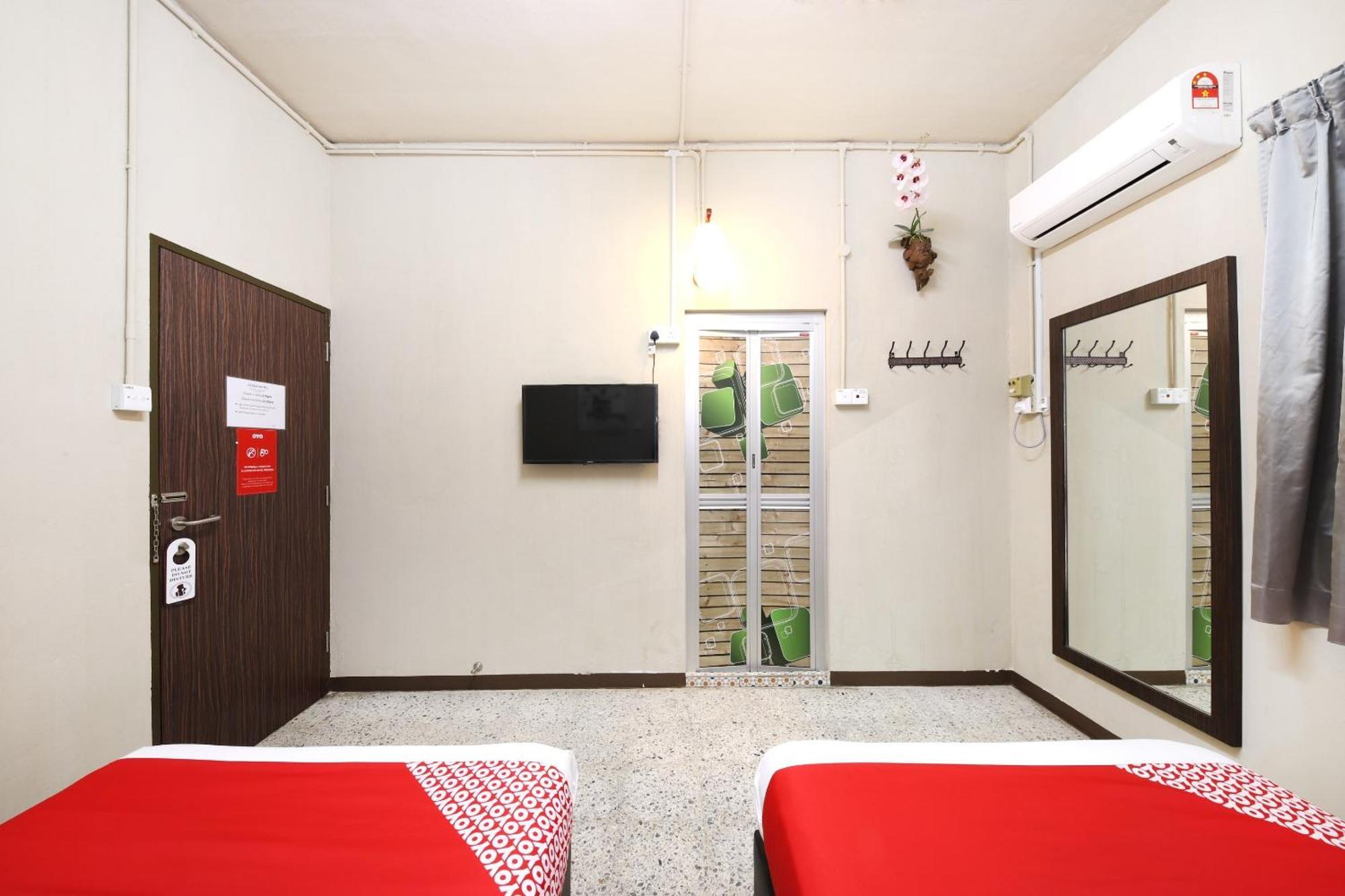 Oyo 507 Aikka Hotel Butterworth Extérieur photo