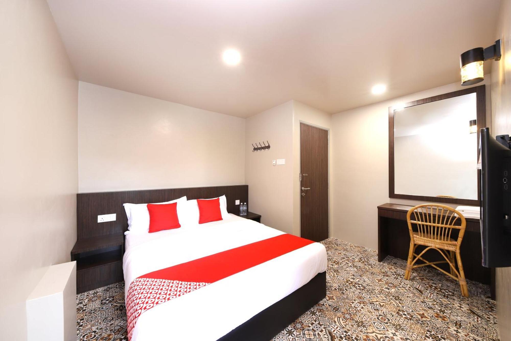 Oyo 507 Aikka Hotel Butterworth Extérieur photo
