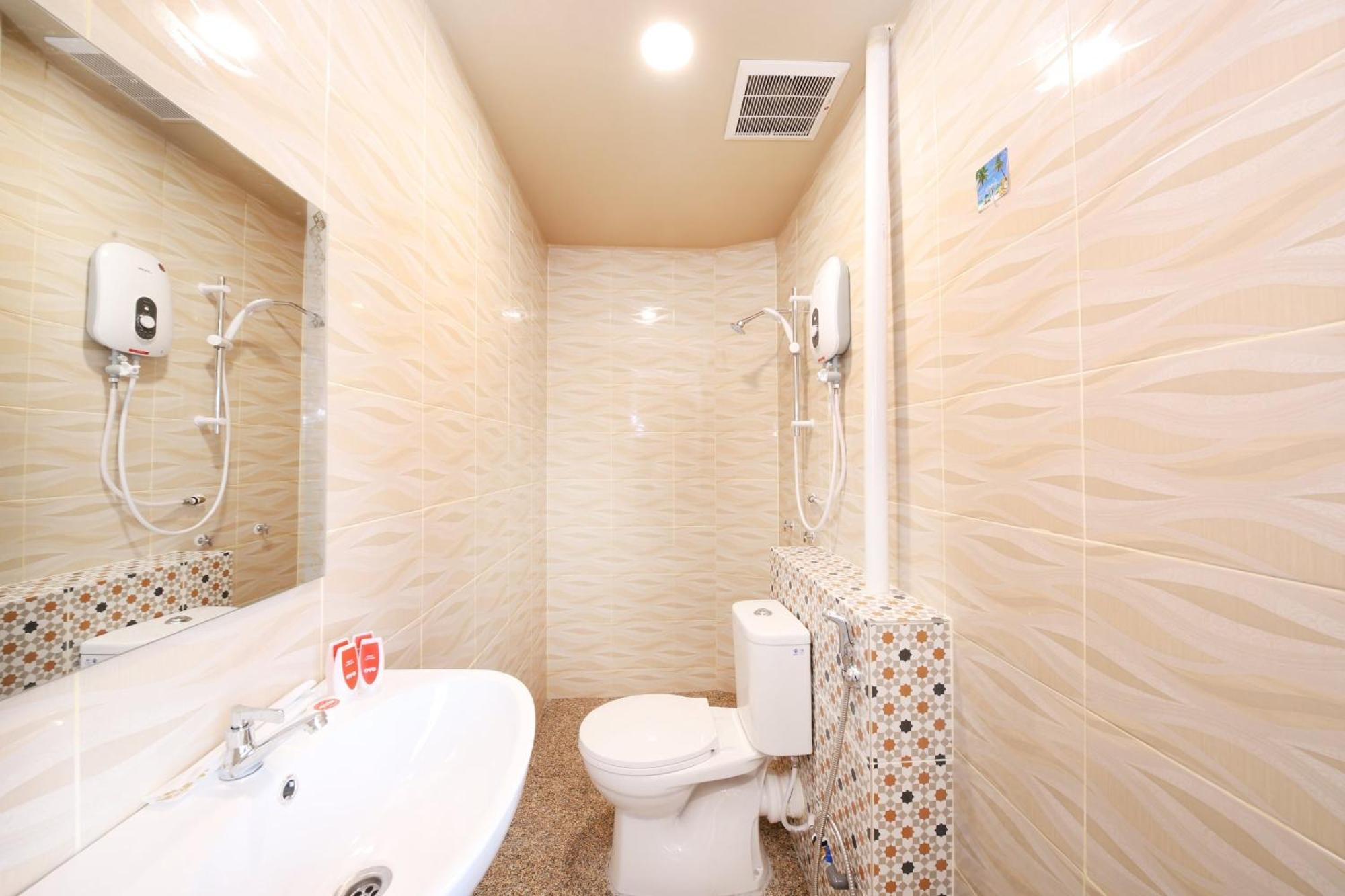 Oyo 507 Aikka Hotel Butterworth Extérieur photo