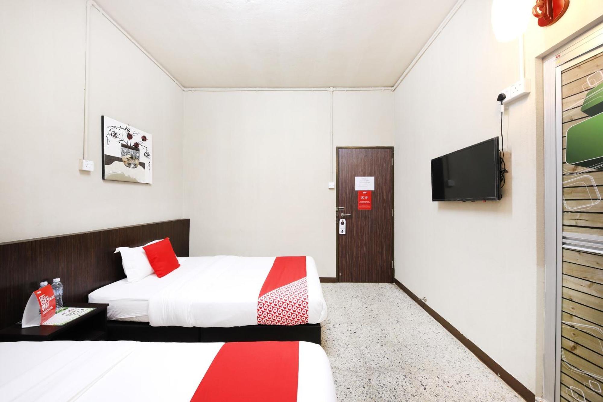 Oyo 507 Aikka Hotel Butterworth Extérieur photo