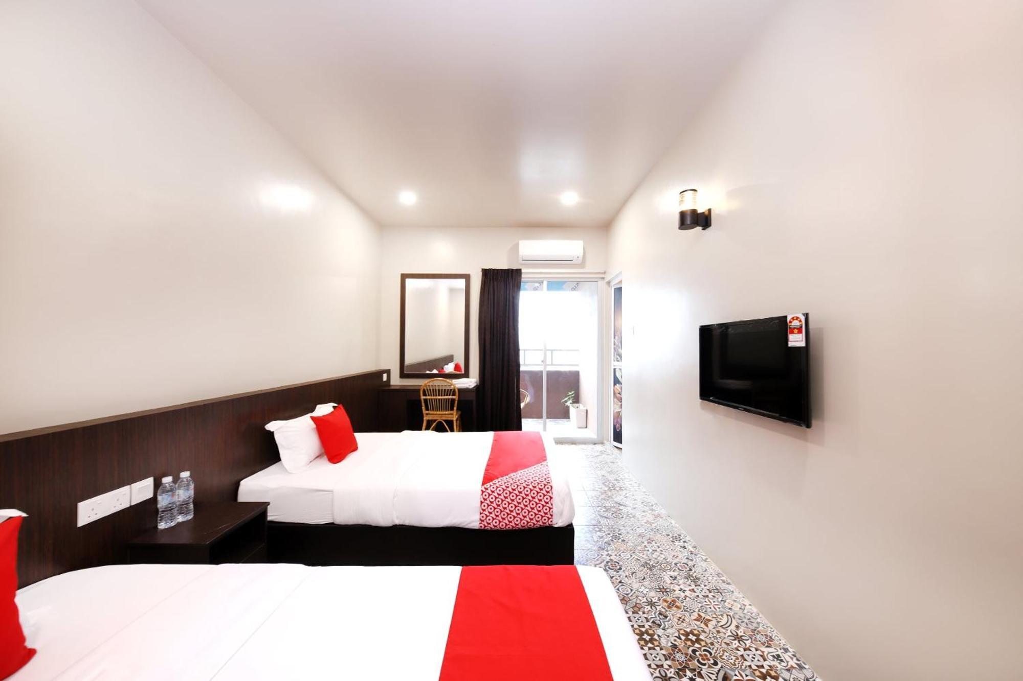 Oyo 507 Aikka Hotel Butterworth Extérieur photo