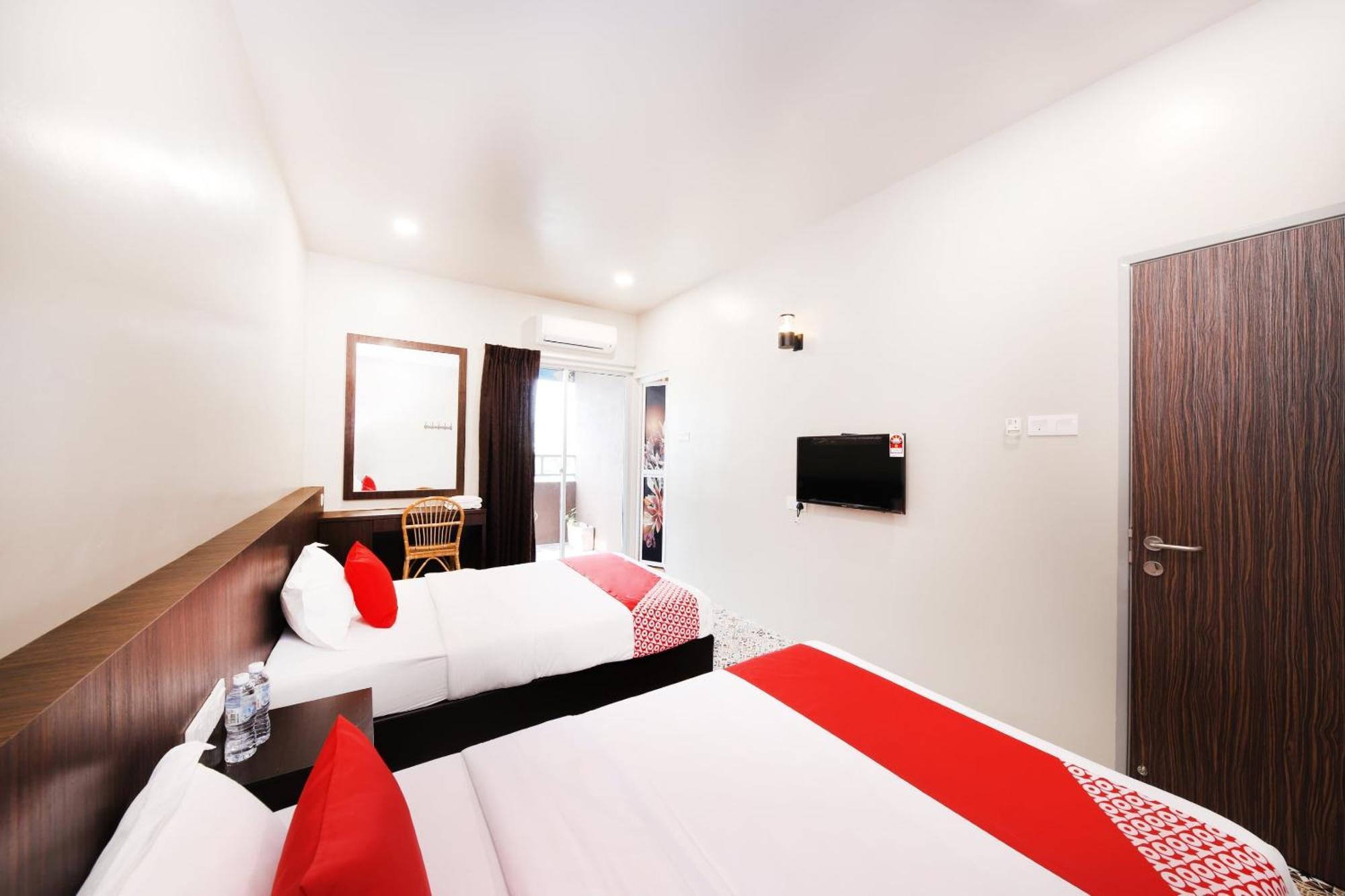Oyo 507 Aikka Hotel Butterworth Extérieur photo